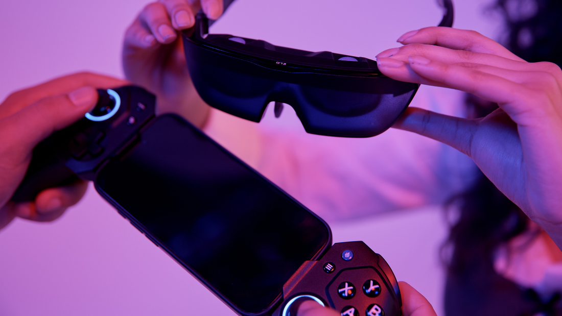 ELO Vagabond Controller and Sentinel XR Glasses in setup